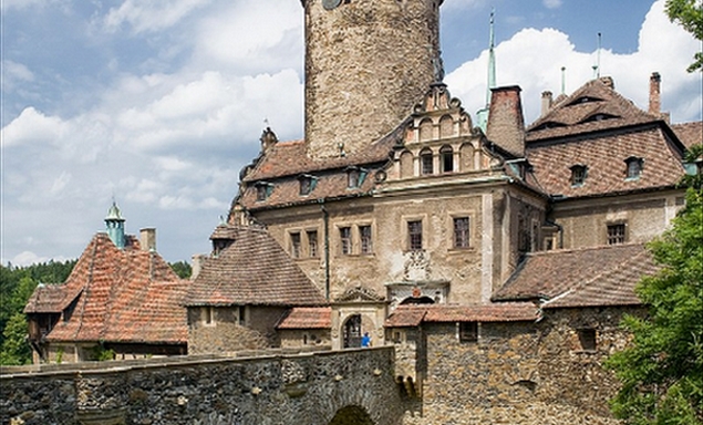 Czocha Castle at the Abwery School